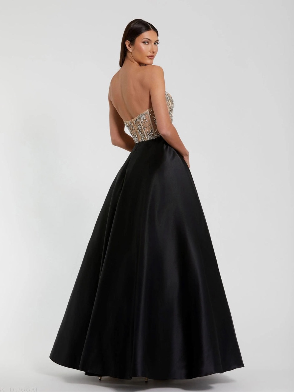 Mac Duggal 20701 Black Strapless Embellished Bustier Ball Gown Size 12 - Picture 2 of 5
